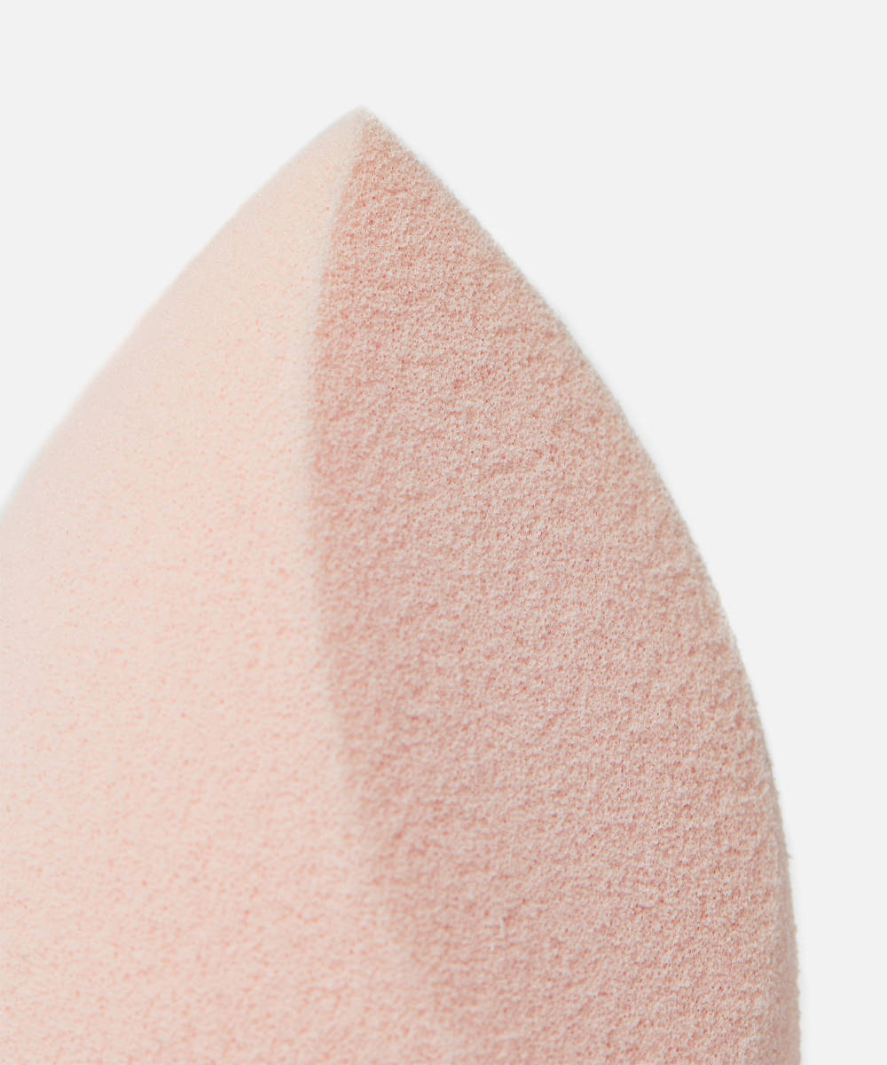 COCO COSMETICS BY CHLOE MARSHMALLOW SPONGE SHAPE 1