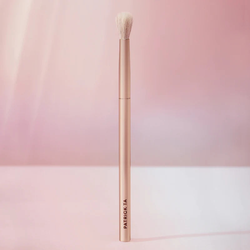 PATRCIK TA EYESHADOW BRUSH